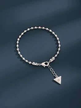 Guess-Pulseras triangulares y con borlas 2