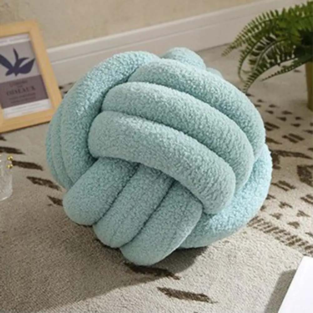 Knotted Ball Plush Pillow Indeformable Eco-friendly Hand-woven Back Throw