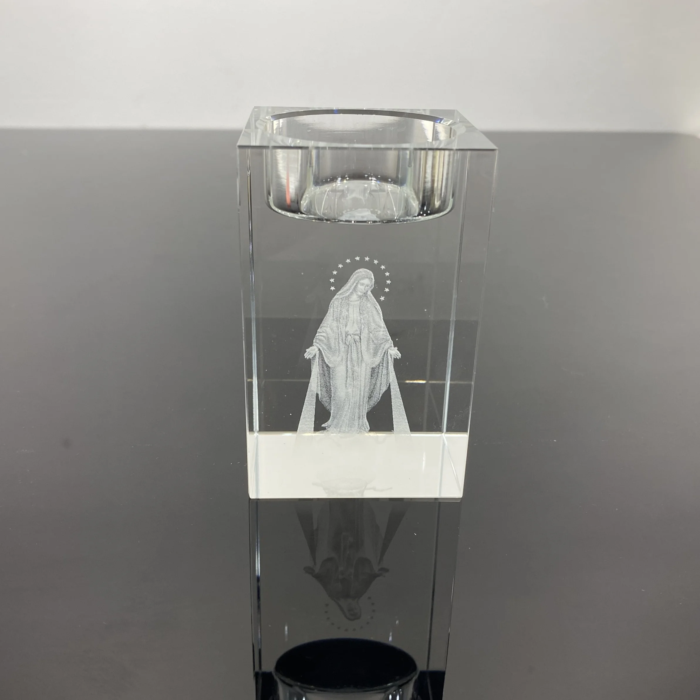 Nordic Crystal Glass Candlesticks Creative 3D Laser Engrave Cross Jesus Statue Mary Sculpture Altar Candle Holder Home Decor - Image 3