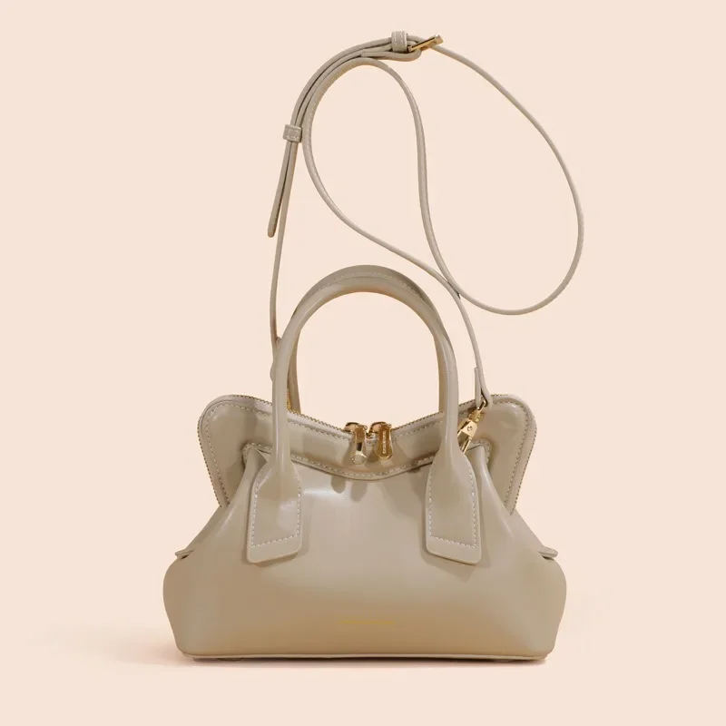 

Luxury Design Leather Dumpling Bag Exquisite and Elegant High-class Feeling Simple Trend Cowhide Ladies Shoulder Handbag