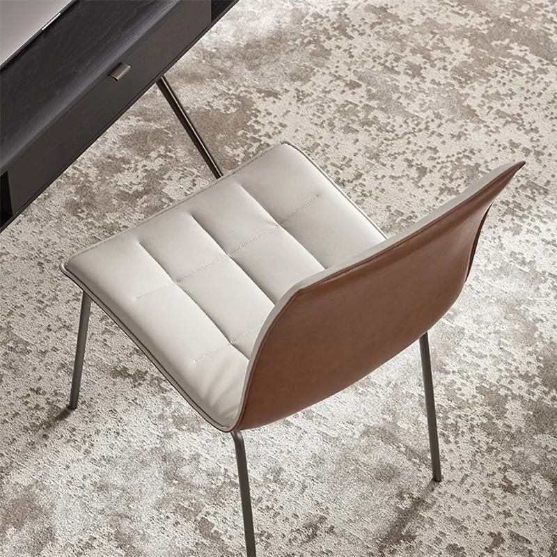 

Accent Lounge Chair Floor Leather Minimalist Soft Style Luxury Living Room Chair Queen Backrest Cadeiras Living Room Furniture