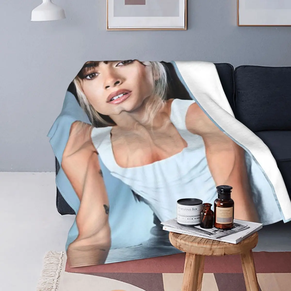 

Spanish Singer Aitana Blankets Fleece Decoration Music 3D Print Gift Breathable Soft Throw Blanket for Sofa Travel Bedspreads