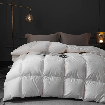 Luxurious Real Goose Down quilts duvets with a bulkiness of 800+ and a cleanliness of 1000+ Soft Comforter Warmth High Grade 1