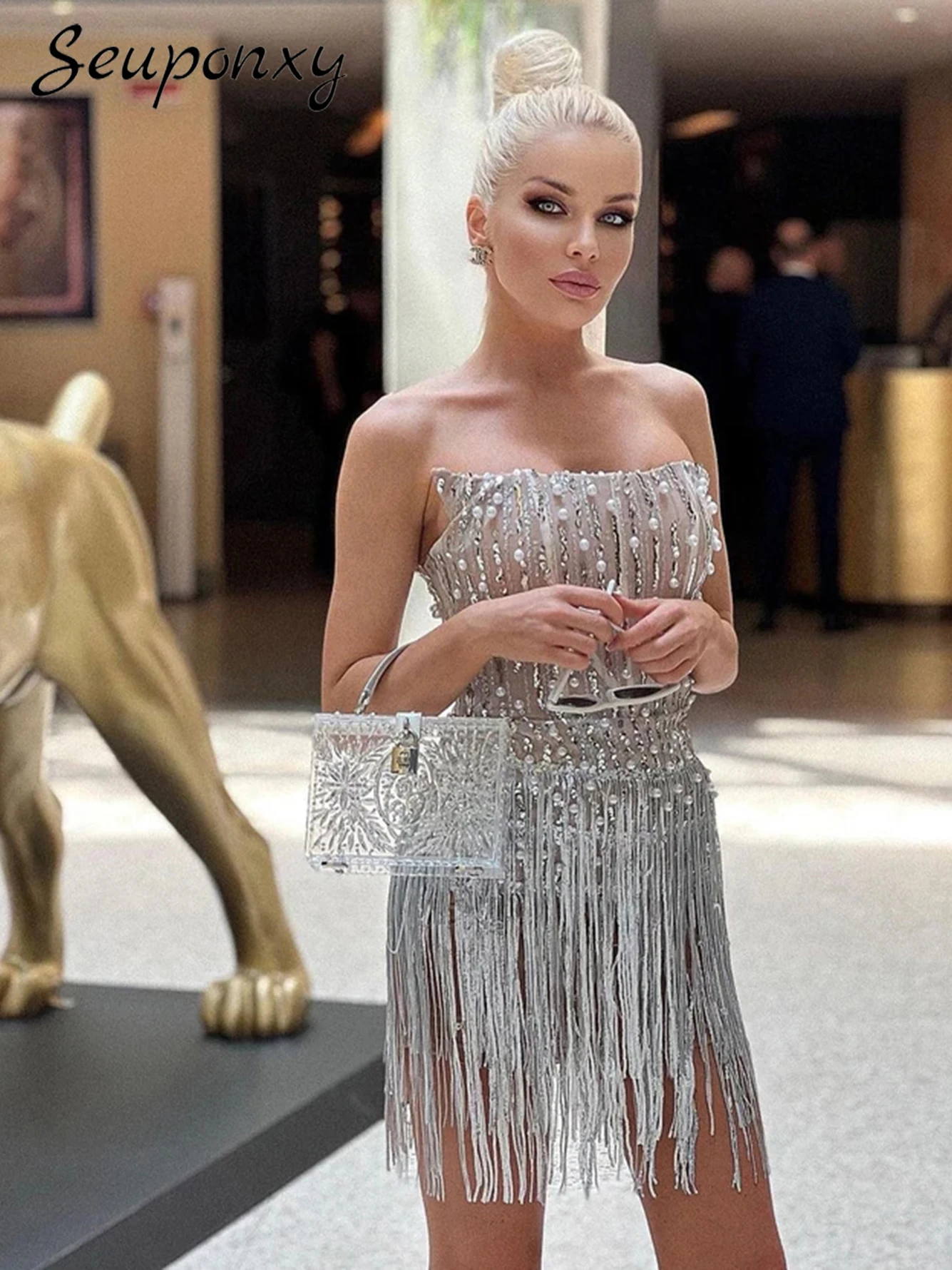 

High Quality Women 2022 New Summer Luxury Beaded Sequin Tassel Dress Sexy Off Shoulder Backless Mini Celebrity Party Club Dress