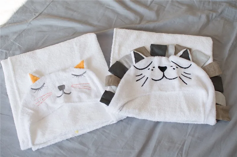Cartoon Baby Bath Towel Hooded Cotton Bathrobe Infants Towel For Swimming Poncho Newborn Baby Bathrobe Infant Babys Stuff