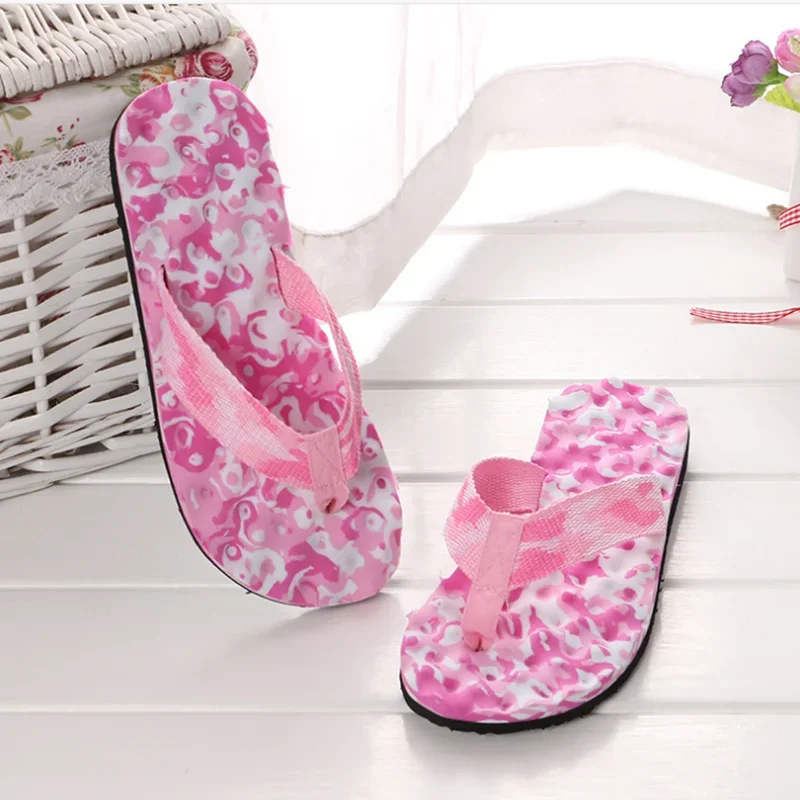 

Men Flip Flops Floor Flat Shoes Indoor Summer Home Slippers Male Massage Slipper Camouflage Comfortable Zapatillas de hombre