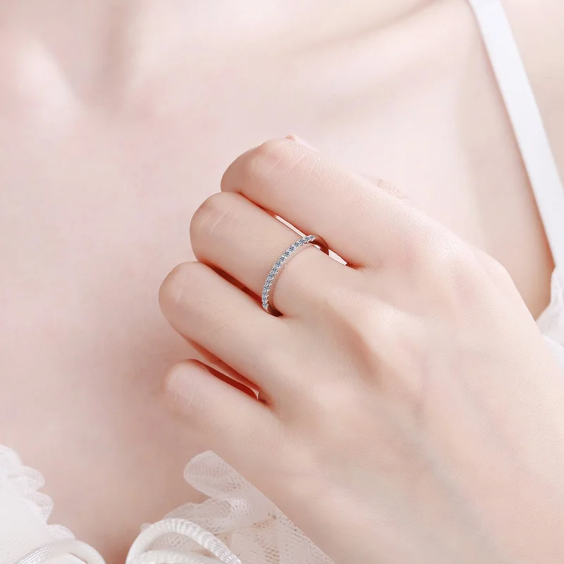 Halaile 1.5mm D Color Moissanite S925 Sterling Silver Stackable Row Ring with GRA Trendy Fine Jewelry Women Classic Dainty Gift 6