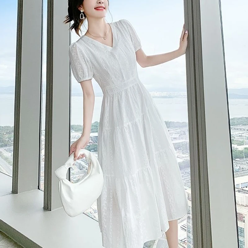 Summer New Pure Cotton V-neck Embroidery Elegant Fashion White Dresses Ladies Short Sleeve Waist Sweet Robe Dress Female Vestido 5