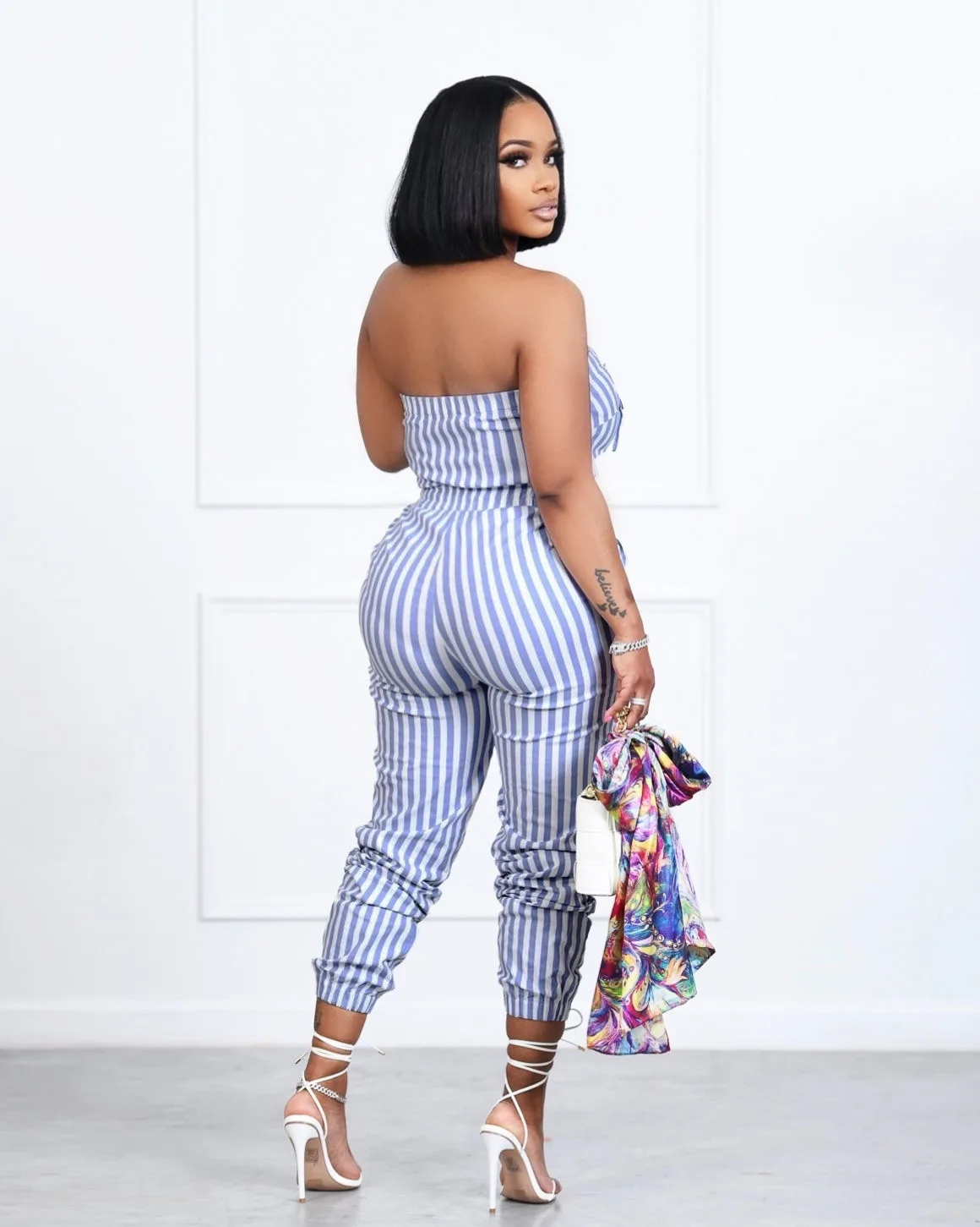 Fashion Women's Fallow Blue Striped Thin Jumpsuit Spring And Summer Pocket Decoration Splicing Jumpsuit Elegant Style