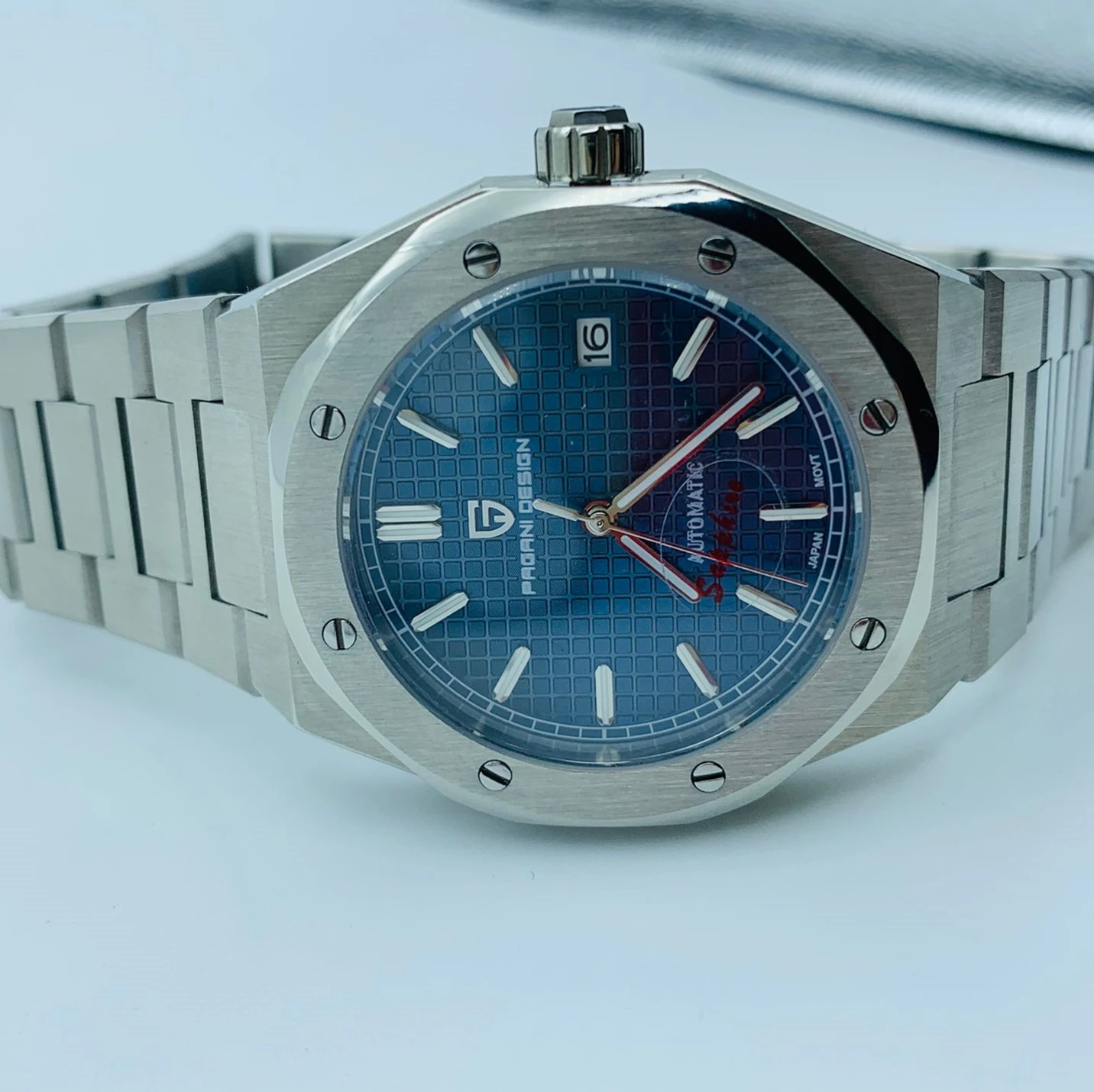 PAGANI DESIGN 40MM Automatic Mechanical Watches Luxury Watch NH35 Sapphire Steel Strap Automatic Calendar Leisure Diving Watch