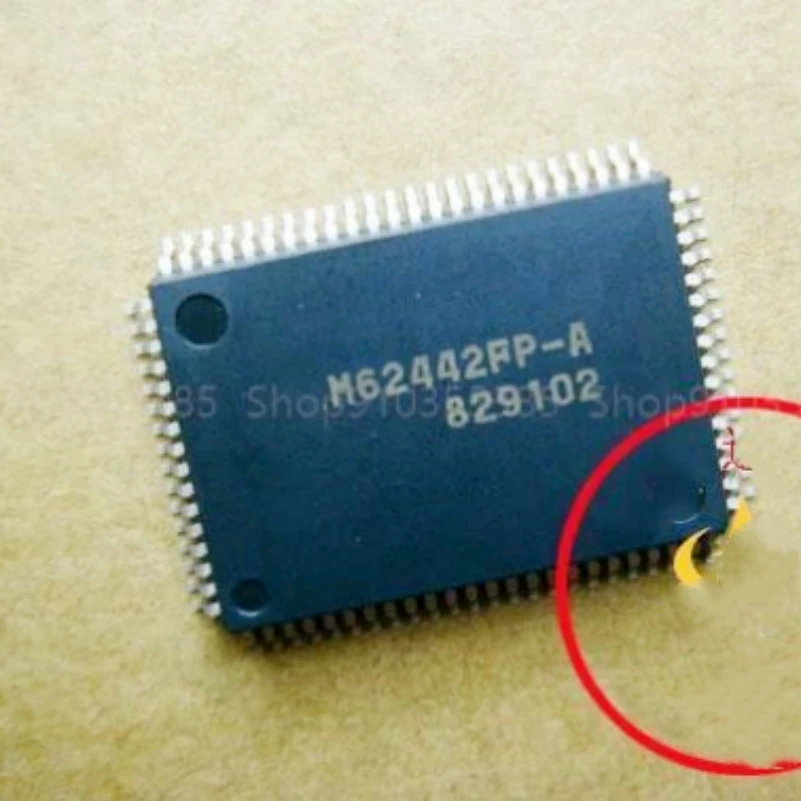 

2-10 шт в упаковке, новая M62442FP M62442FP-A QFP-80 Связь IC