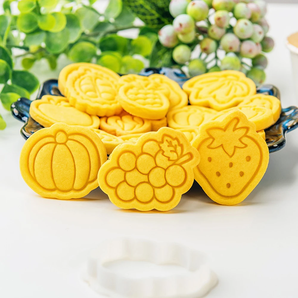 Small Sized Vegetables and Fruits Cookies Mold 3D Cartoon Cookie Cutting Mold DIY Baking Tool cookie cutter baking mold cookie mould