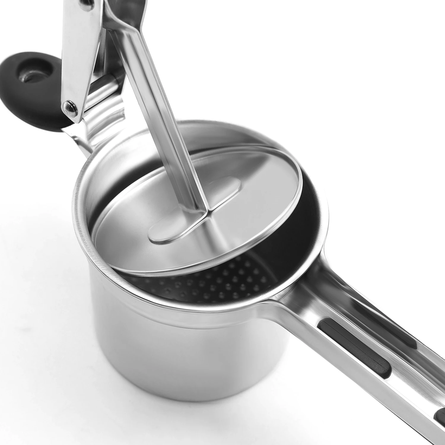 Potato Ricer Hand Press Squeezer Extractor Crusher for Kitchen