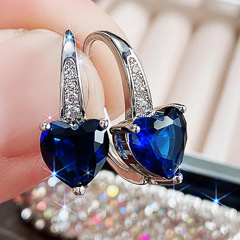 

Ne'w Blue CZ Heart Earrings for Women Simple and Elegant Wedding Accessories Silver Color Fashion Versatile Ear Jewelry Gift