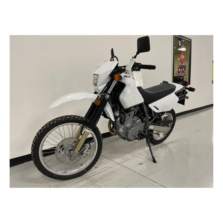 Fairly used ost popular Suzuki DR 650 stroke racing motorcycle dirt motorbike high speed