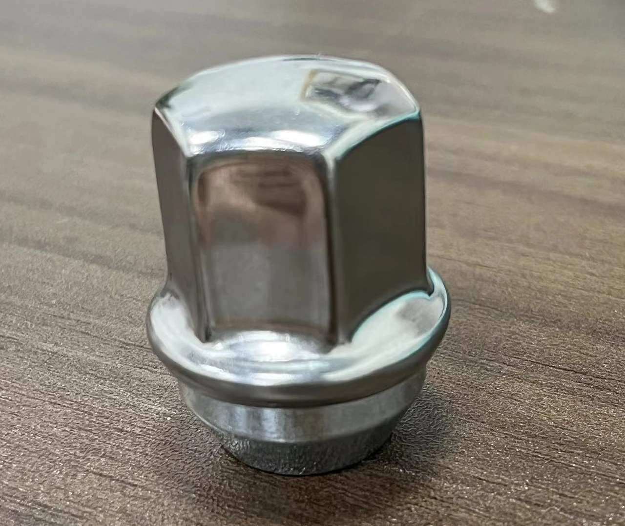 For 2012-2018 Jeep Grand Cherokee Tire Lug Nut 06509422AA