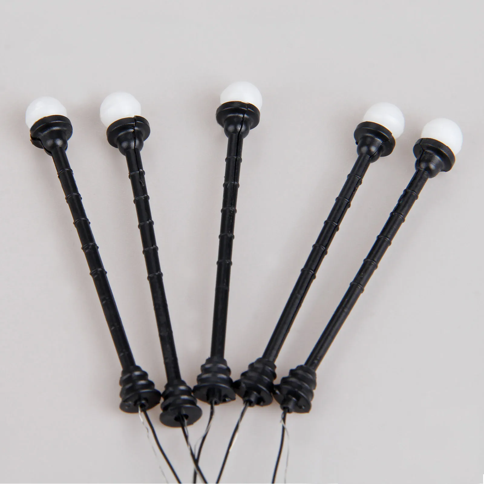 20Pcs Model Lamppost LED Lamp Lights 3V 6.2cm Railway Yard Street Garden Layout