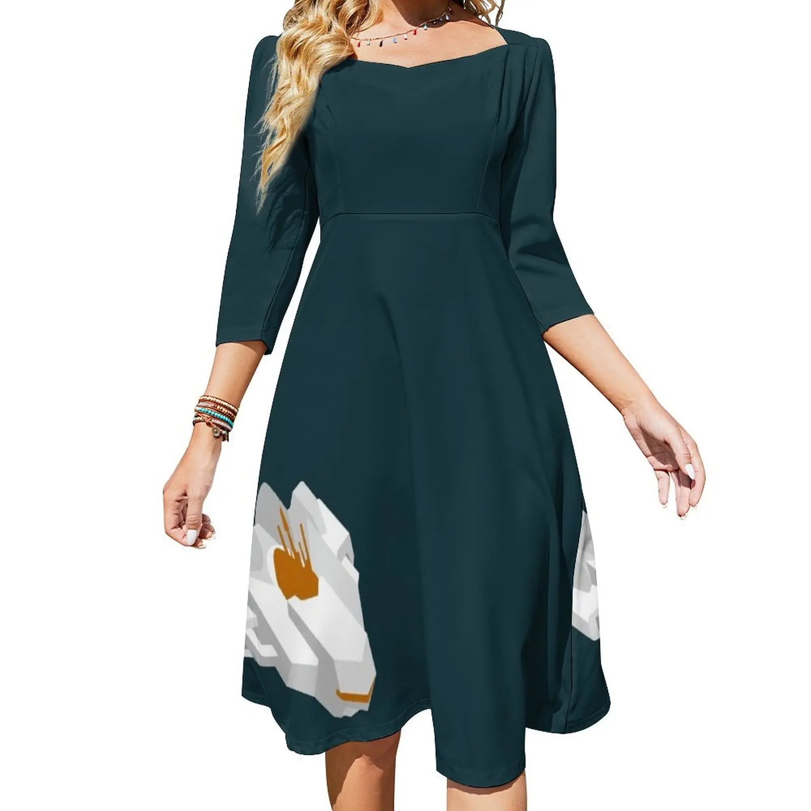 

Женское платье-колокол