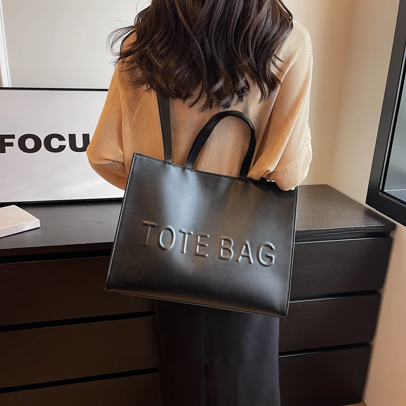 PlatiNum Designer Tote Bag Complete Package