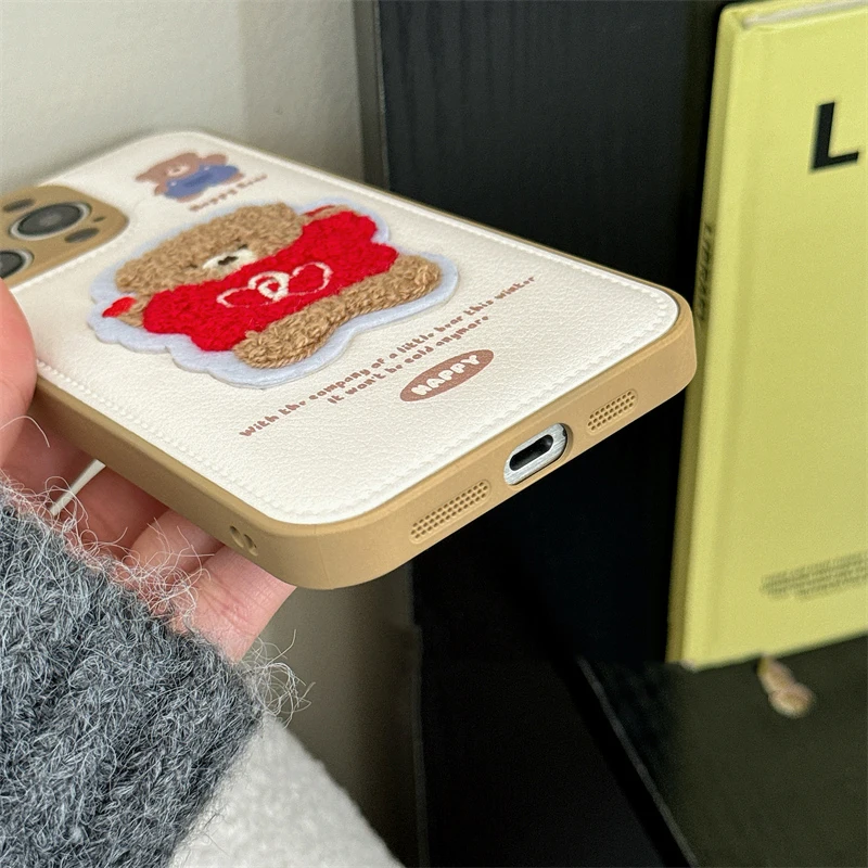 Embroidered Love Heart Bear Leather Drum Bag Case For iPhone 16 Pro Max 15 13 14 Soft Phone Back Cover