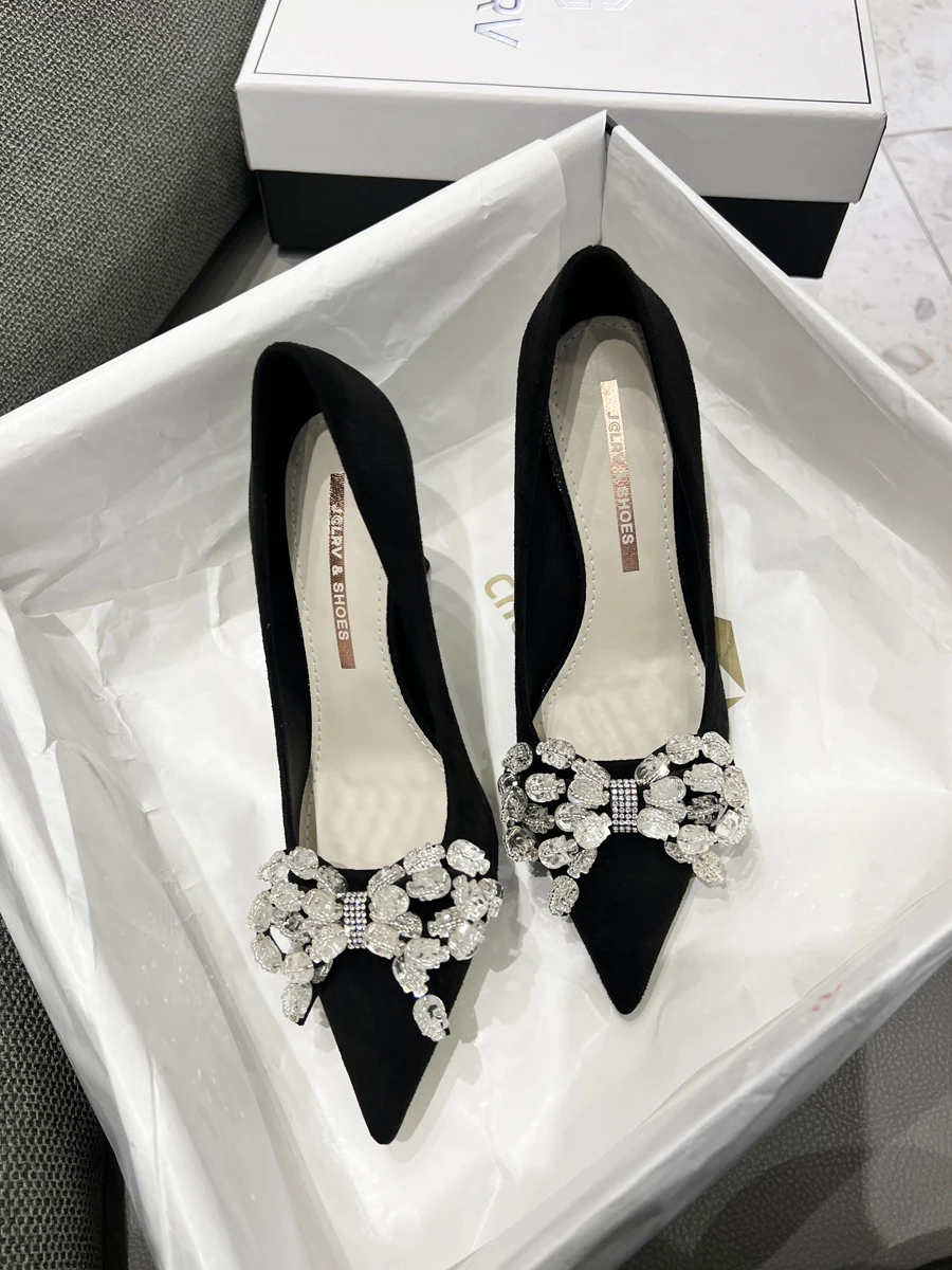 

French pointed rhinestone high heels for women's new slim heels, black commuting professional shallow cut single shoes for women