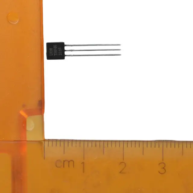 5PCS TMP36GT9Z TMP36 Temperature Analog Sensor Low Voltage Black 3-Pin 10 MV/8°C 2.7 V - 5.5 V Digital Thermometer IC Sensor 6