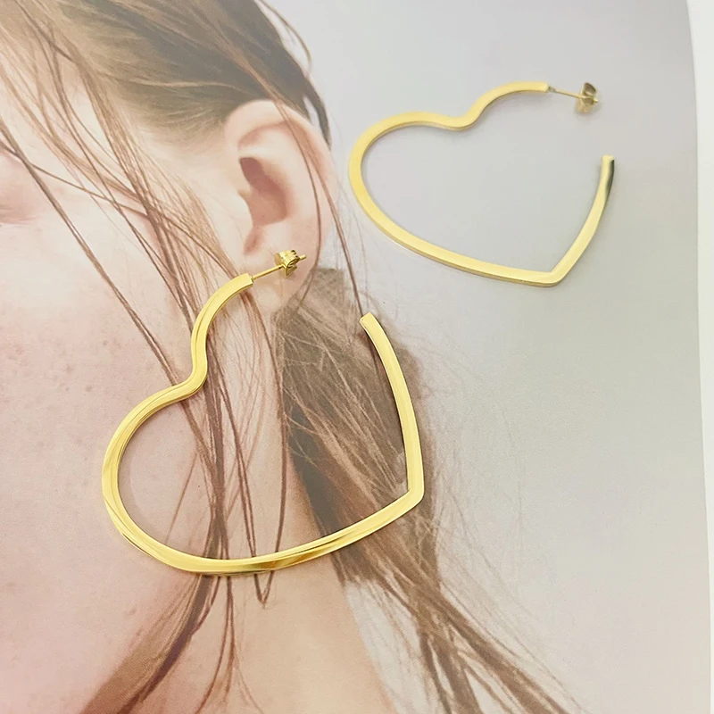 White Gold Earrings | Hoop, Sleepers & More at Michael Hill NZ