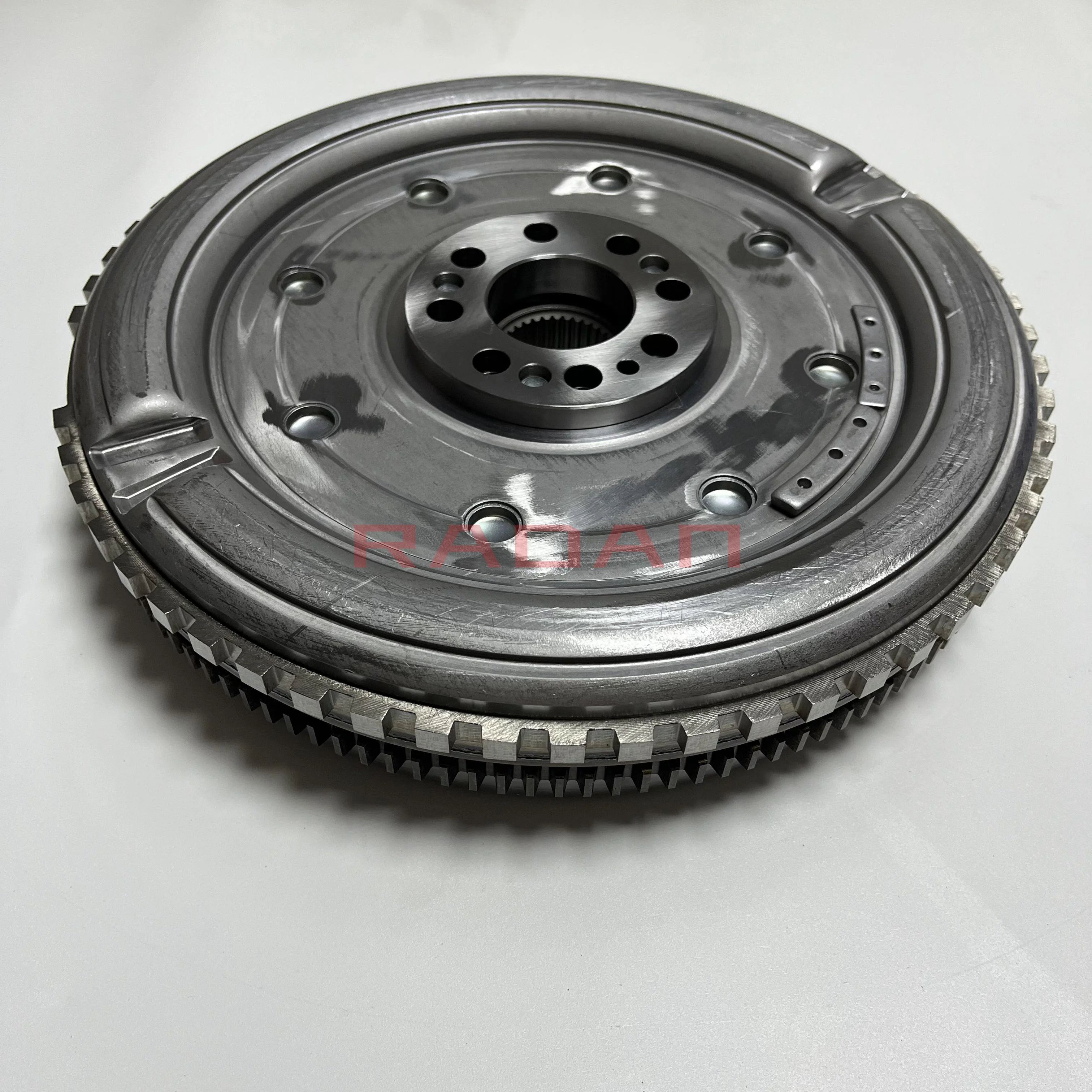 오리지널 품질 BYD S6 2.4용 오리지널 플라이휠 488QA-3-1005200