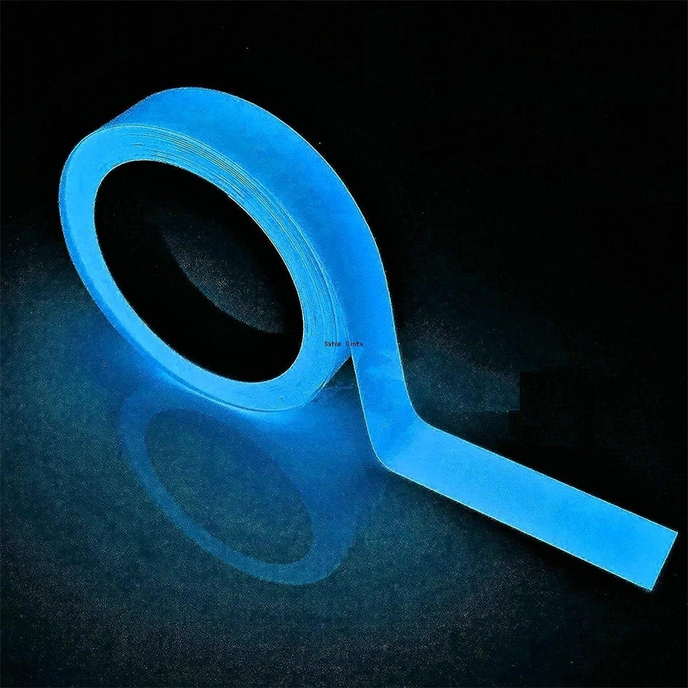 3 Pezzi 5m x 1cm Nastro Luminoso Adesivo Impermeabile Nastro Fluorescente Adesivo, Nastro Adesivo Luminescente Fosforescente Glow in The Dark Tape per Scale, Pareti, Gradini e Cartello di Uscita