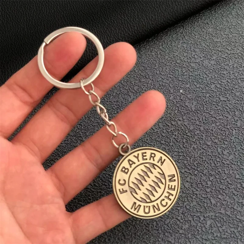 2024 New Classic Soccer Team Logo Keychain For Fans Football Championship Emblem National Team Zinc Alloy Badge Pendant Key Ring