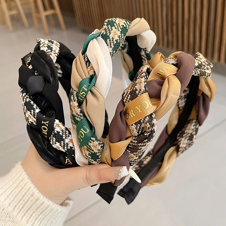 

2023 Fashion Hair Hoop Hair Bands Korean Retro Autumn Winter Twist Knitting Hairband for Women Girls Hair Accessories Headwear