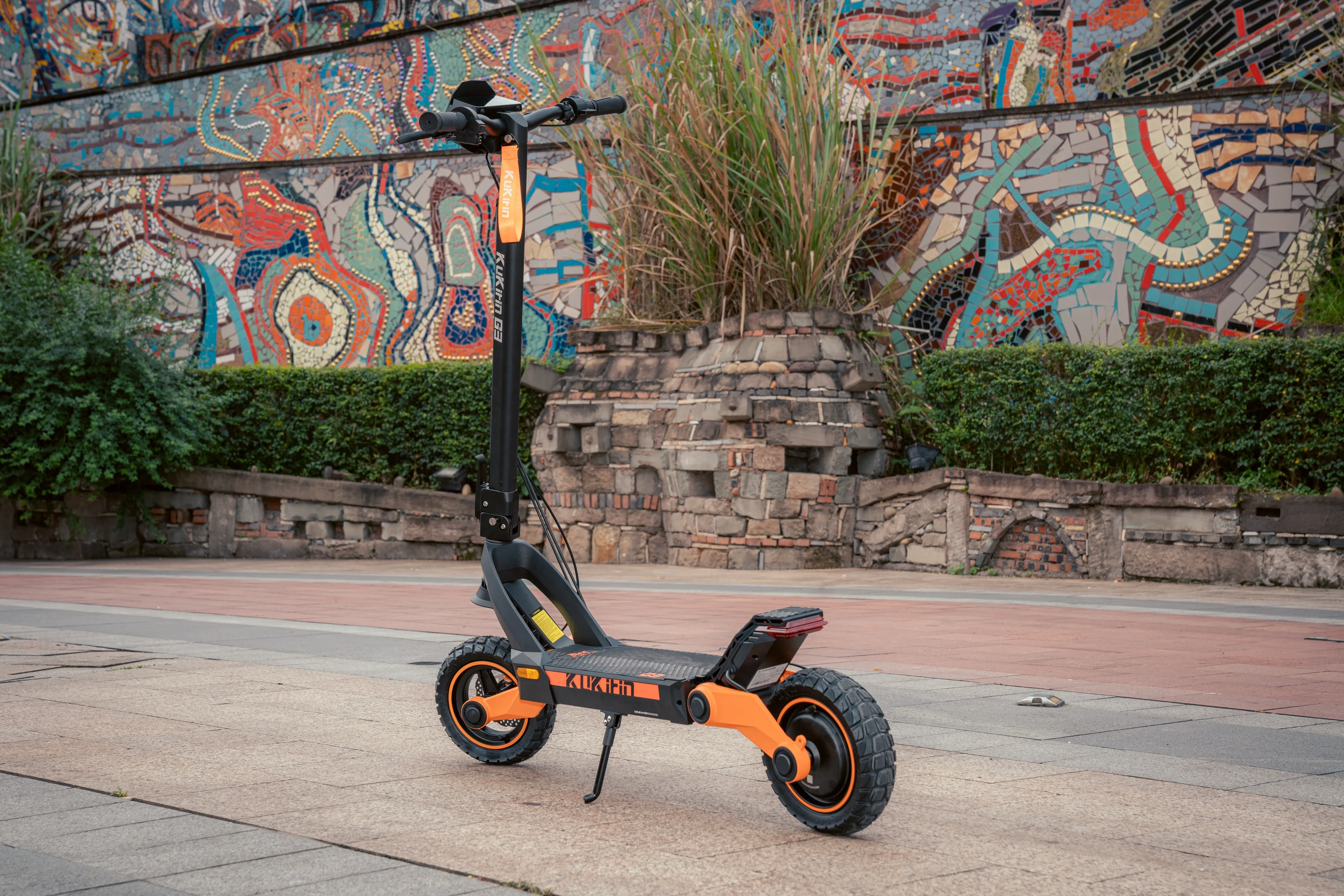 Monopattino Elettrico KuKirin G3 con Motore da 1200W, Batteria 52V18Ah, Pneumatici Fuoristrada da 10 Pollici, Doppio Freno, Pieghevole - immagine 5
