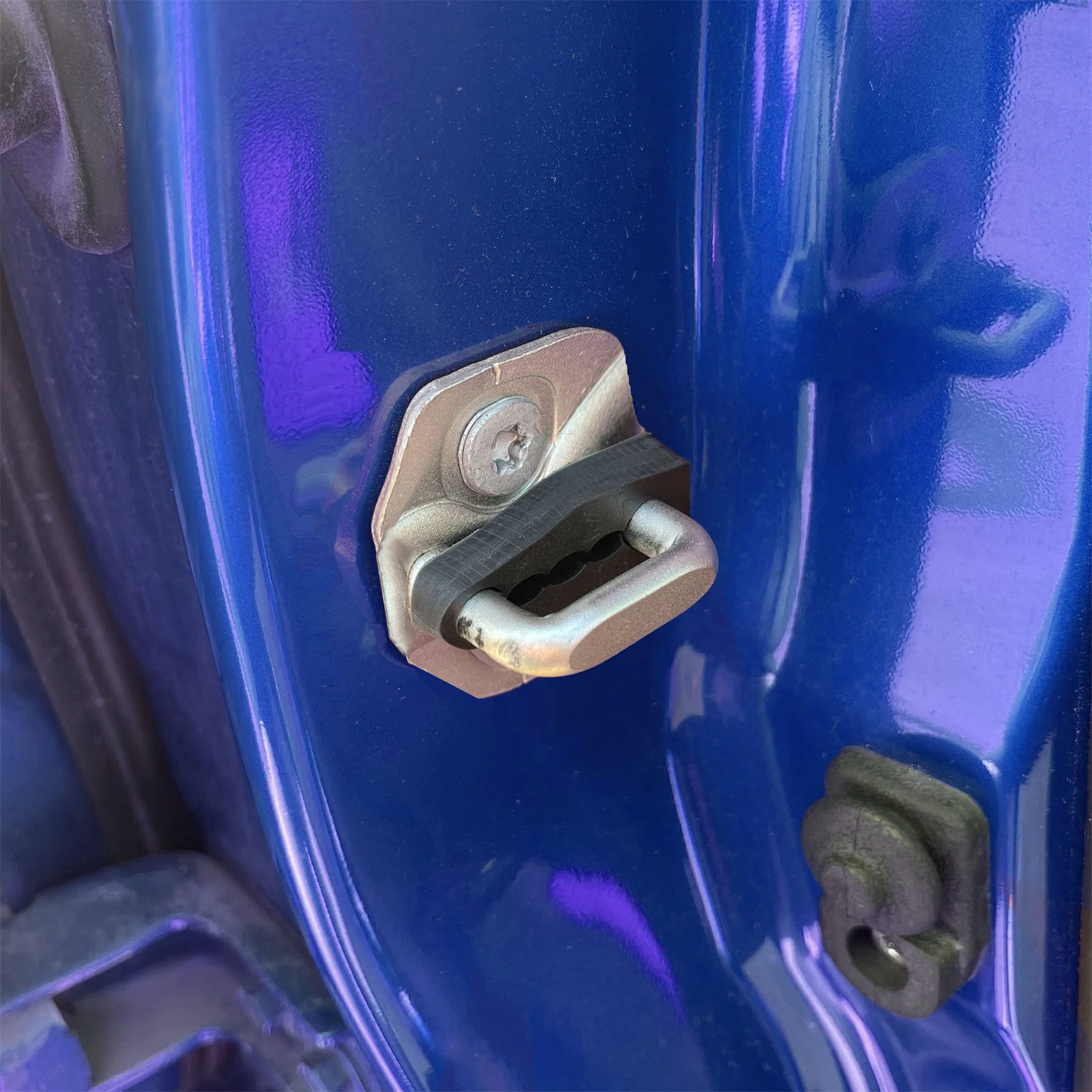 Sound Damper Door Lock Buffer For Ford Fiesta Fusion Mondeo Rattling STOP Soundproof Screaks Deaf Seal Deadener Sound car door lock damper car sound deadener