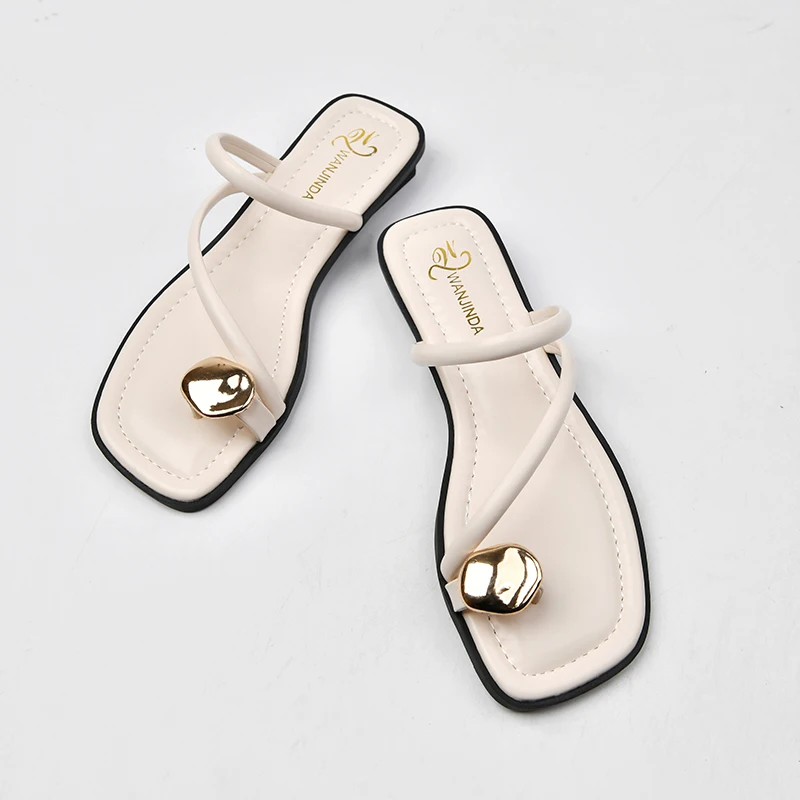 2025 Summer Beach Flip Flop Clip Toe Women Flats Slippers Shoes Outdoor Casual Ladies Low Heel Slides 3