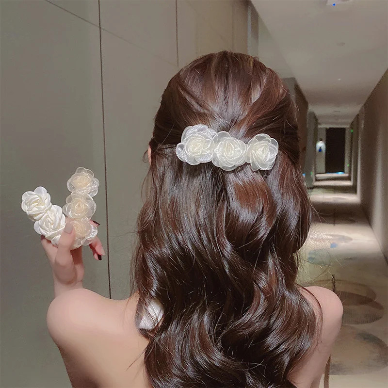 

Korean Version Trend Metal Cotton Blended Flower Spring Clip Bride Engagement Elegant Hairpin 2023 Women's Creative New Headwear