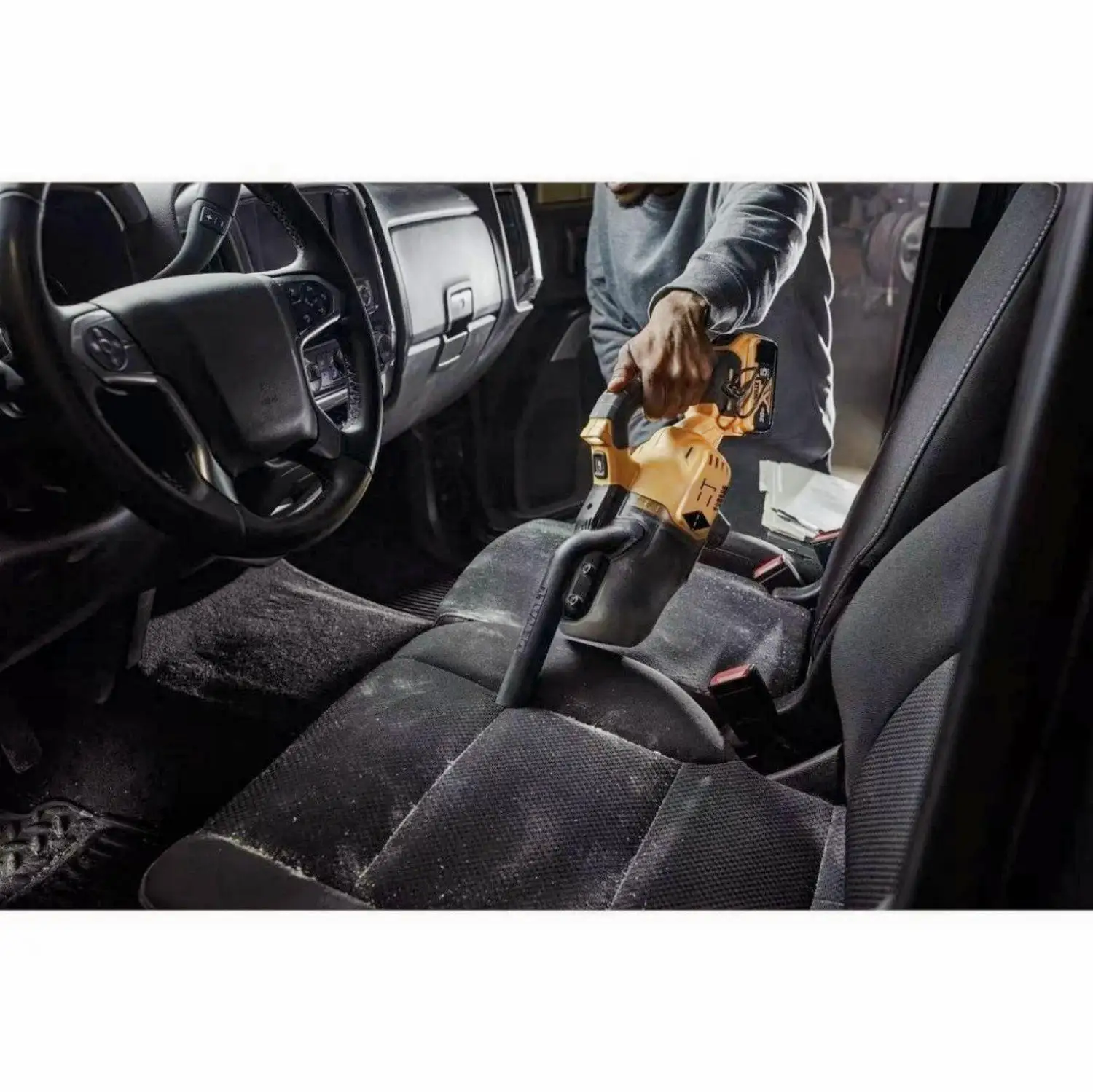 DeWalt DCV501 20V Vacuum cleaner for various corners houses carpets places