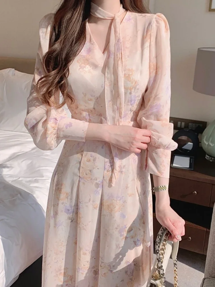 

Jielur Long Sleeve One Piece Dress Female Korean Fashion Spring Elegant V-Neck Midi Dress Vintage Floral Chiffon Dresses Women