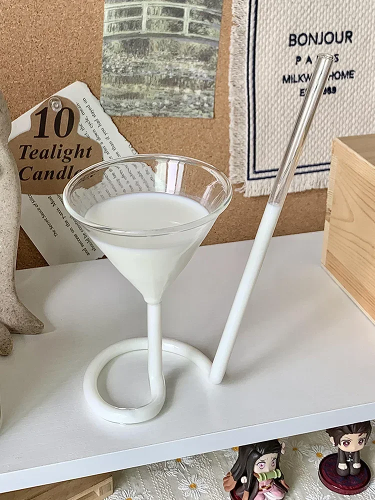 

Ins Style Creative Funny Glass Cup Spiral Straw Cup Milk Drink Water Cup Household Female Coffee Wine