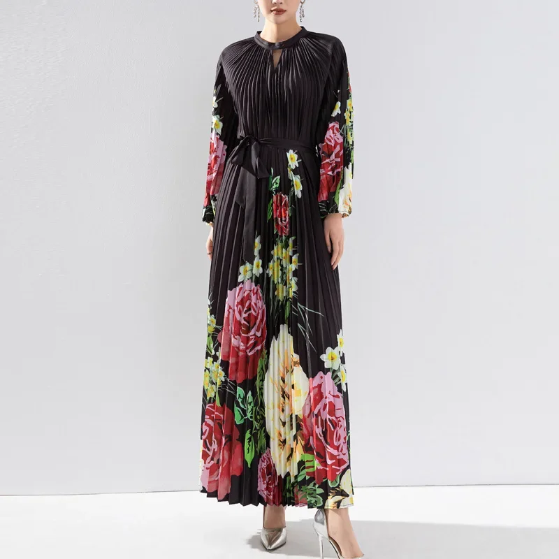 

Miyak Pleated Four Seasons Women's Closing Trend New Dress 2024 High-End Designer Printed Waist Tie Expensive Floor-Length Robe