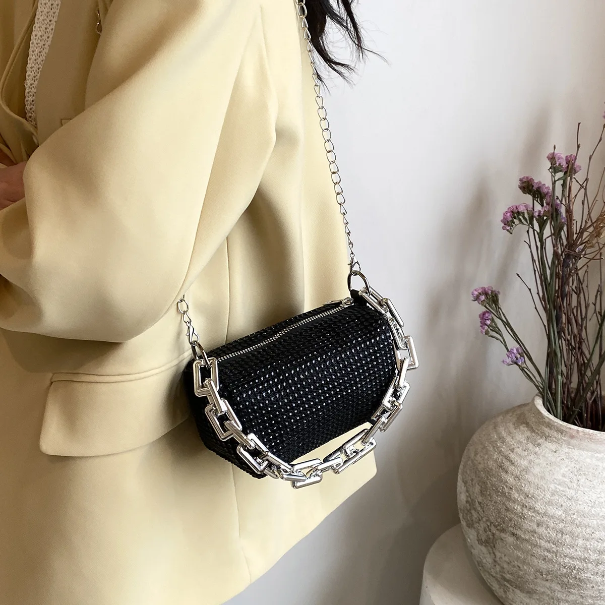 New Women Bag Shoulder Crossbody Bag for Ladies Bling Diamond Design Handbag Purse Single Pillow Shoulder Bag