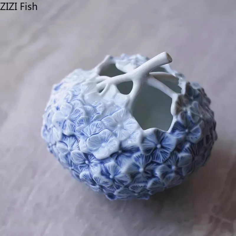 Flower Hydrangea Ceramic Vase Desk Decoration Flowers Arrangement Artificial Flower Decorative Floral Vases Room Aesthetic Decor 2