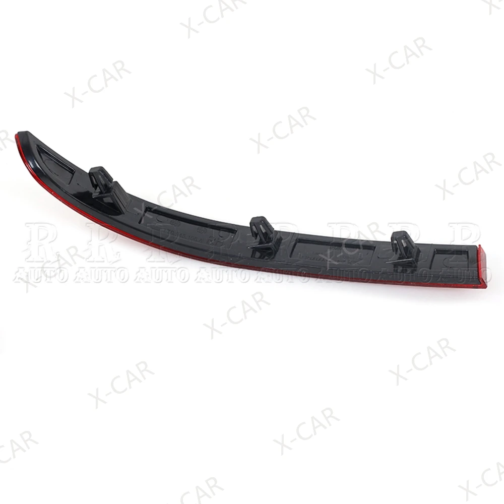 X-CAR Rear Bumper Reflector Brake Lamp in Red