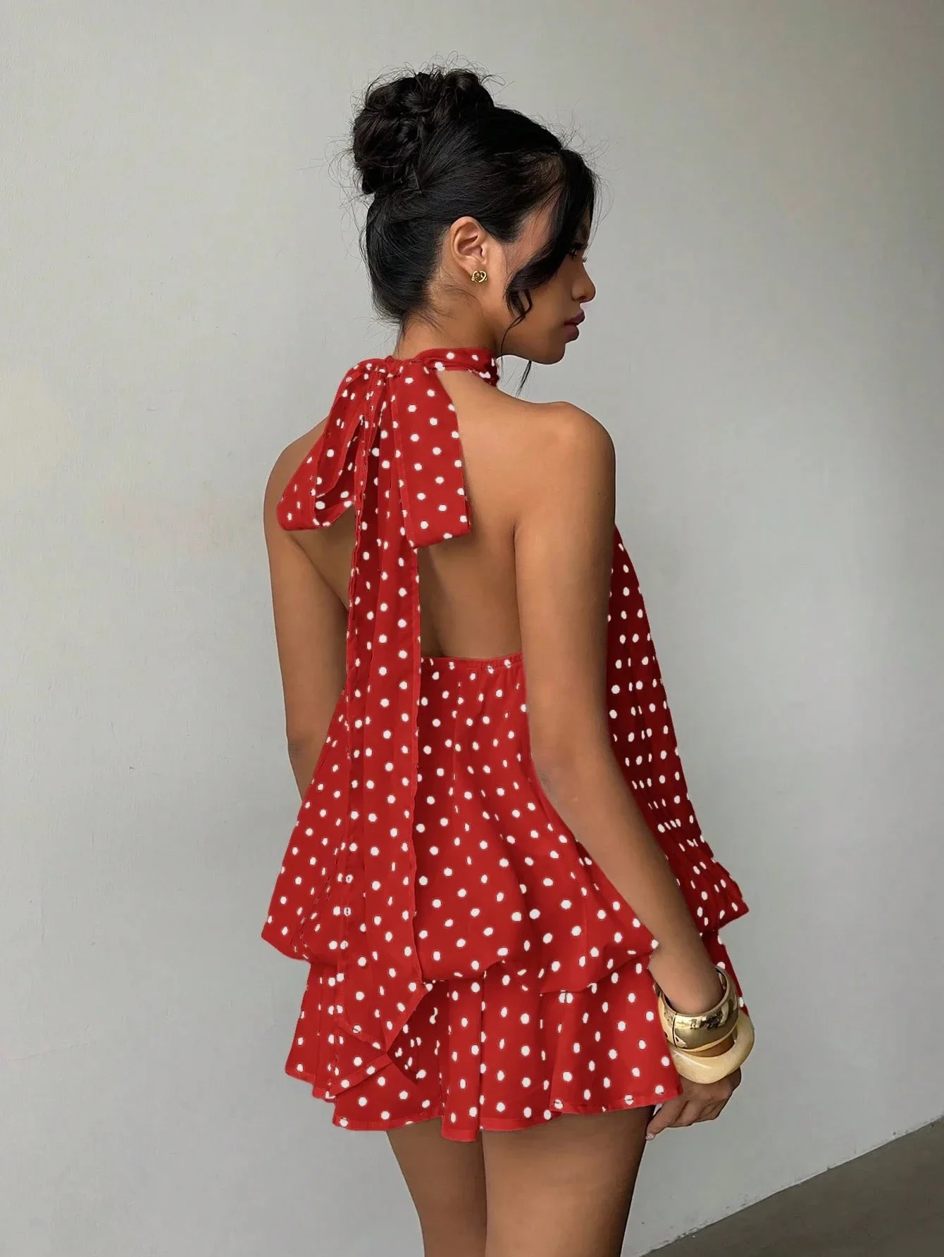 Damen Weiß-Schwarzes Polka-Dot Halter-Minikleid Sommer Ärmelloses Rüschen-Stufenkleid Elegantes Party-Clubwear A-Linien-Kleid – Detail 8