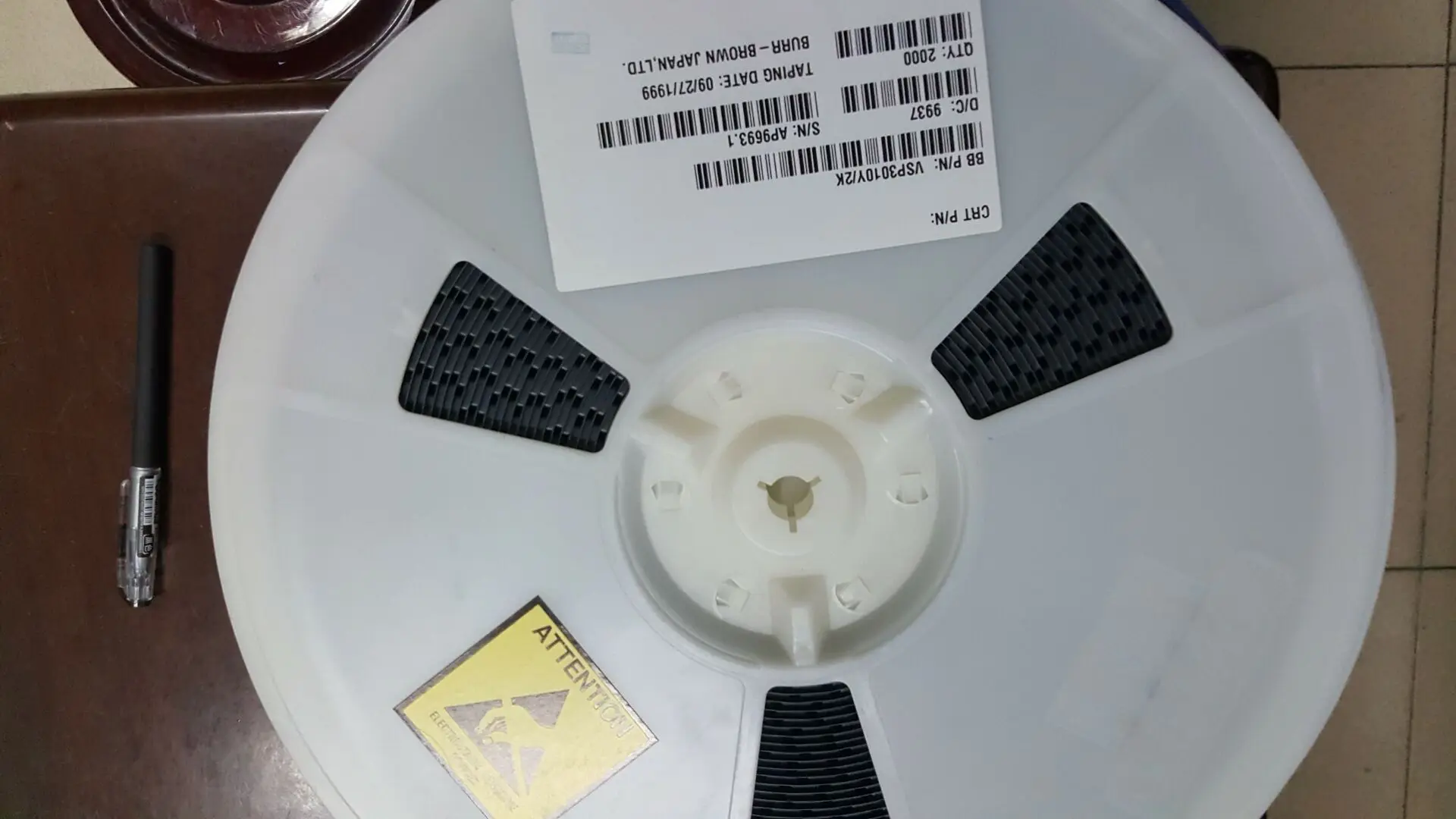 

VSP3010Y/2K QFP48 абсолютно новый и оригинальный телефон