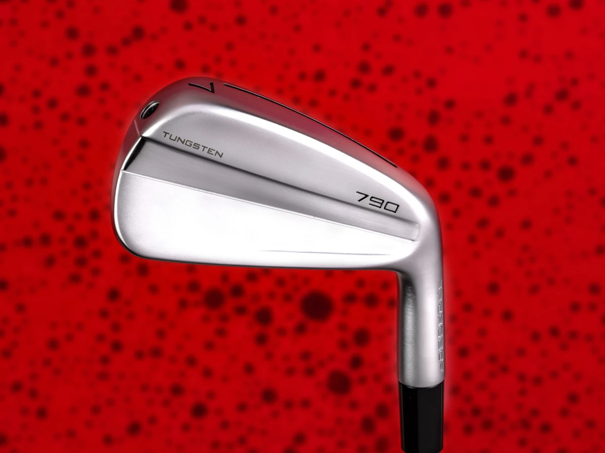 Golf Clubs 790 Iron Set 4 Generation 4-9P R/S Flex Steel 7Pcs