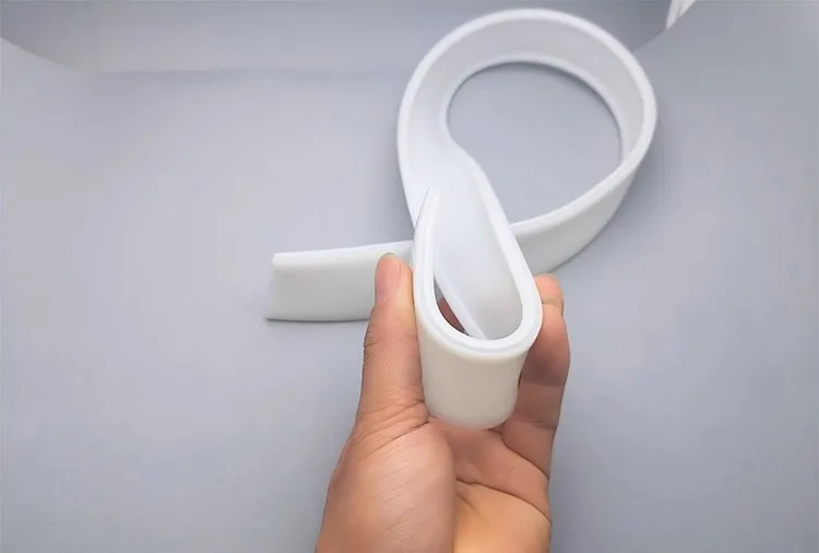 Description Picture 6 of item1-10M Led Aluminum Profile Channel Diffuser Flexible Silicone Cover Table Lamp Pendant Lamps Replaceable Lampshade Accessories