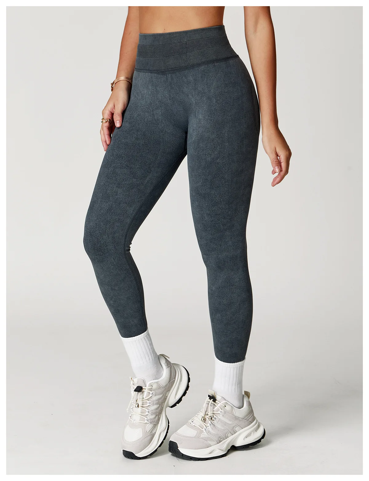 Custom LOGO Women's Seamless Sandblasting Yoga Pants High Waist Hip Lift Tight Running Sports Fitness Yoga Pants