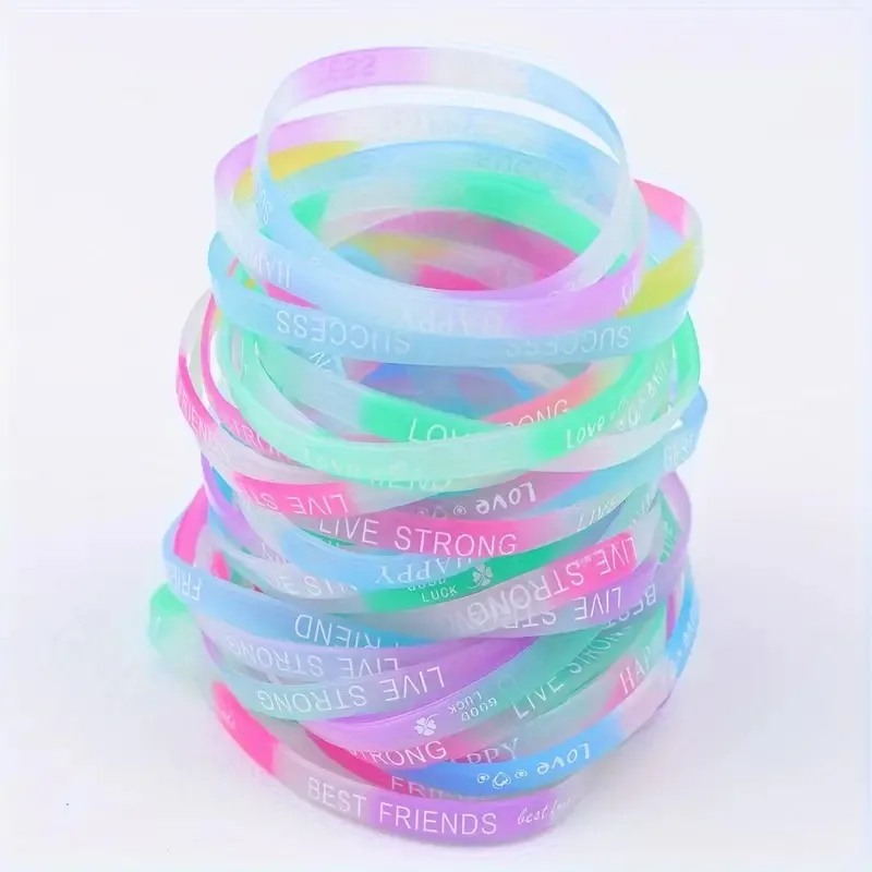TOSSPER Freundschaftsarmbänder Aus Silikon – 20 Stück Mix-Farben, Mit Buchstaben-Druck, Elastisch & Wasserfest (ca. 5 Mm Breit)