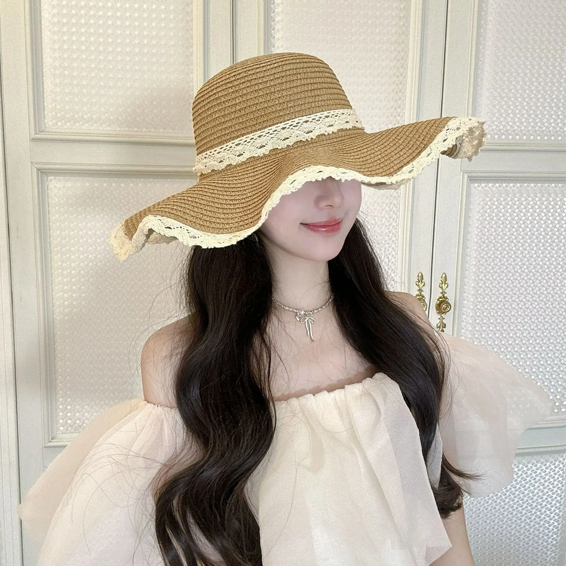 Summer Foldable Lace Edge Straw Hat for Women's Handwoven Cute Bow Sunshade Hat for Vacation Beach Hat