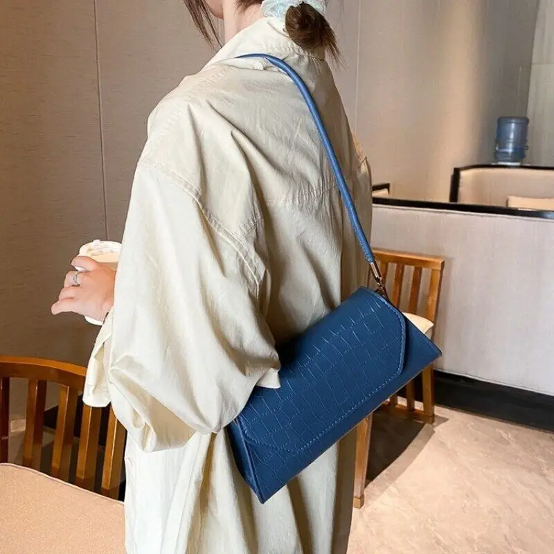 

Underarm Bag Handbag Shoulder Totes Bag Retro Alligator Pattern Women's Bag